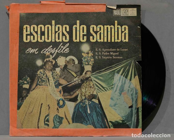 Discos de vinil: LP. Escolas De Samba Em Desfile