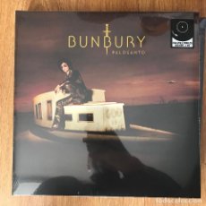 Discos de vinilo: BUNBURY - PALOSANTO (2013) - LP DOBLE + 2CD REEDICIÓN UNIVERSAL 2013 NUEVO. Lote 314549528