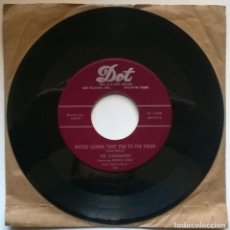 Discos de vinilo: THE CLASSMATES. RETURN MY HEART/ WHOSE GONNA TAKE YOU TO THE PROM. DOT, USA 1956 SINGLE. Lote 314663603