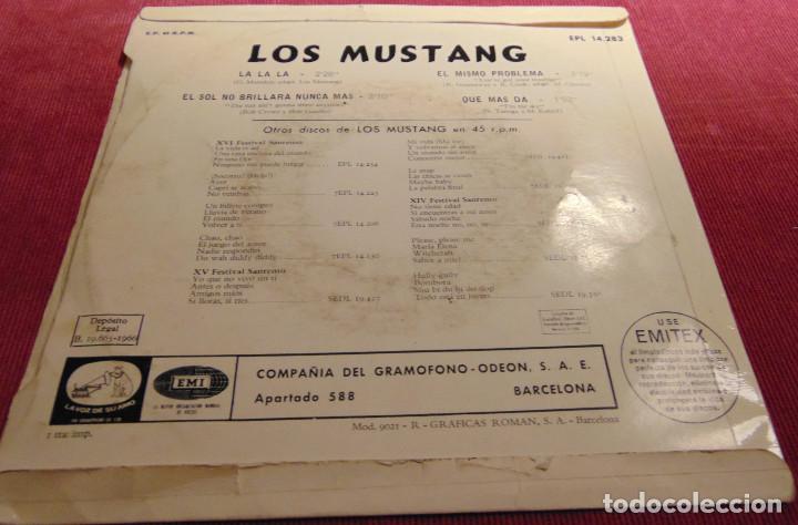 Discos de vinilo: LOS MUSTANG - LA LA LA + 3 - EP 1966 - Foto 2