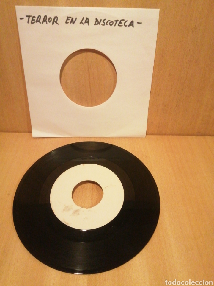 Discos de vinilo: Terror el la discoteca. Rareza. - Foto 2