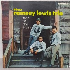 Discos de vinilo: THE RAMSEY LEWIS TRIO - BACH TO THE BLUES - ARGO LPS-732. USA.. Lote 316006528