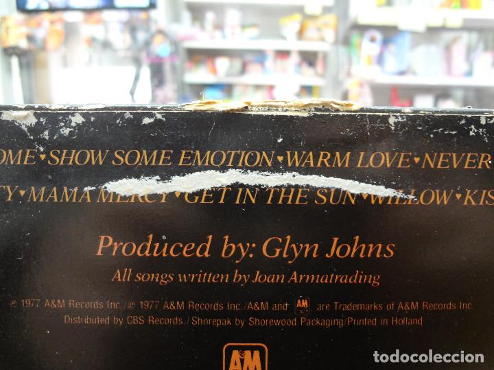 Discos de vinilo: JOAN ARMATRADING - SHOW SOME EMOTION - Foto 6