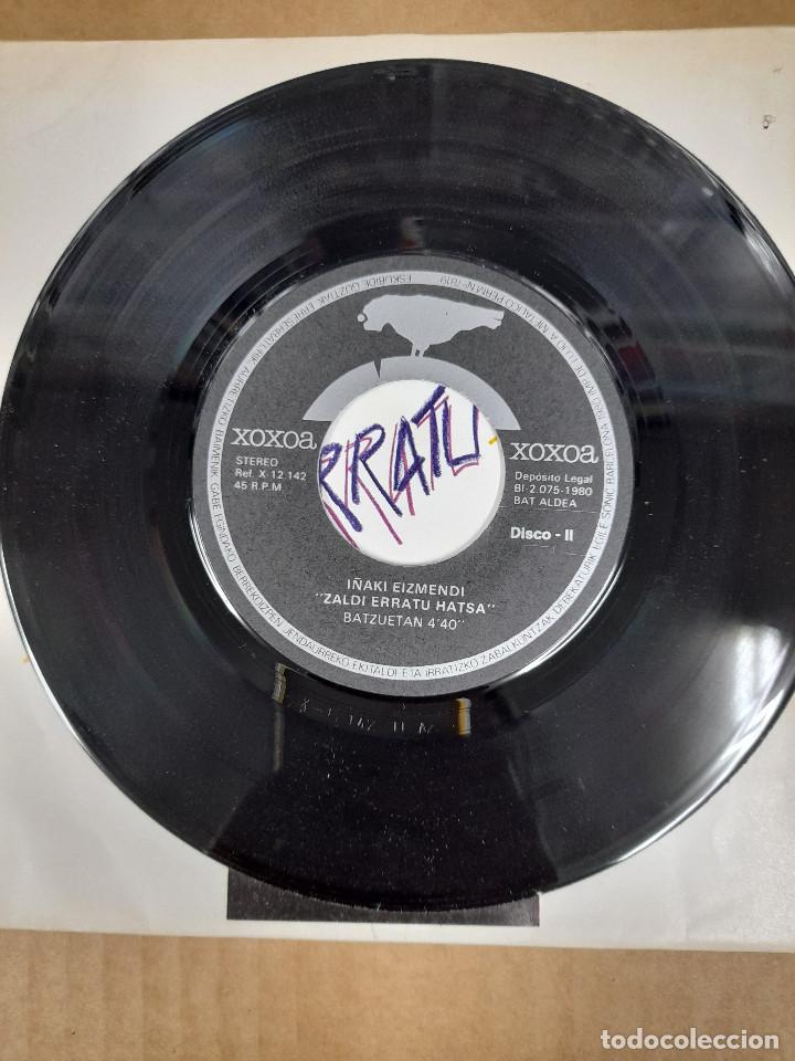 Discos de vinilo: I&ntilde;aki Eizmendi - Zaldi Erratu Hatsa - 7&rdquo; - Foto 3