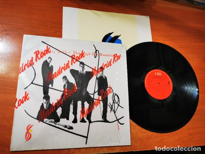 Discos de vinilo: SPANDAU BALLET Through the barricades LP VINILO DEL A&Ntilde;O 1986 ESPA&Ntilde;A CON ENCARTE CONTIENE 9 TEMAS