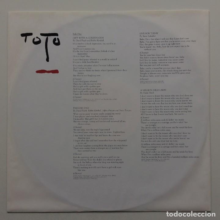 Discos de vinilo: Toto &lrm;&ndash; Turn Back , Holanda 1981 CBS* - Foto 3