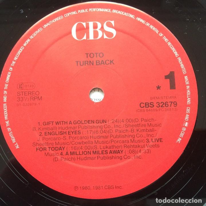 Discos de vinilo: Toto &lrm;&ndash; Turn Back , Holanda 1981 CBS* - Foto 6