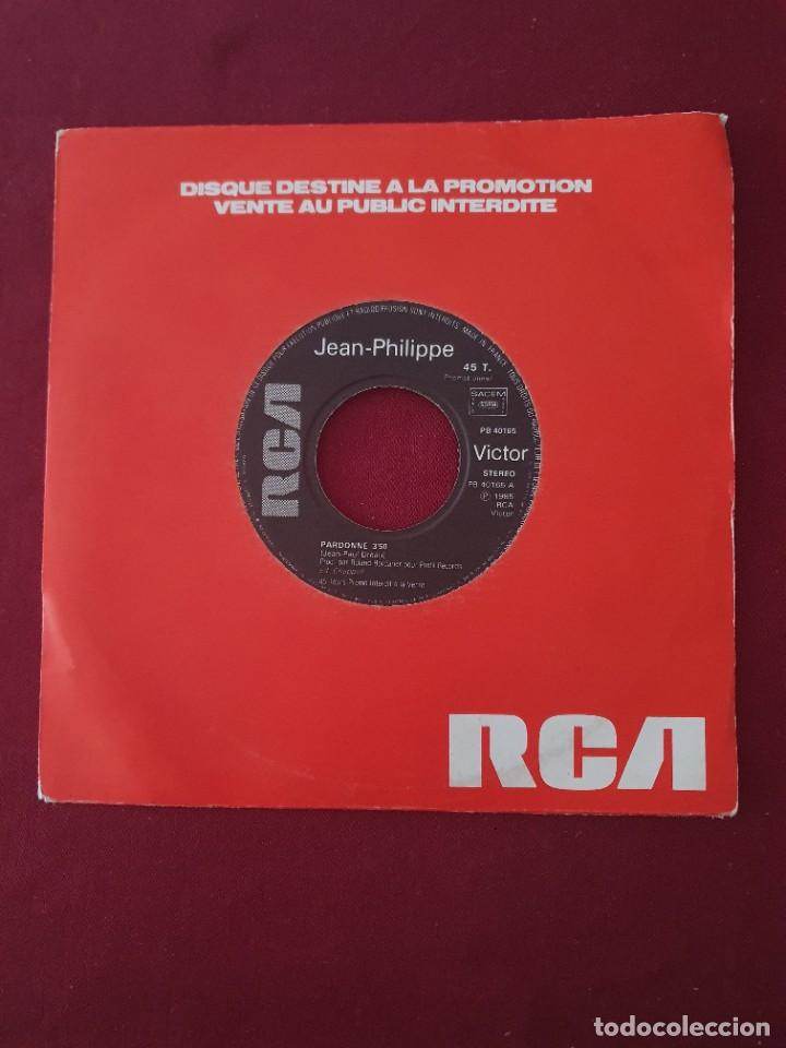 Discos de vinilo: Jean-Philippe (9) &ndash; Pardonne / Besoin D'aimer Label: RCA &ndash; PB 40165 Format: Vinyl, 7&rdquo;, 45 RPM, Sing