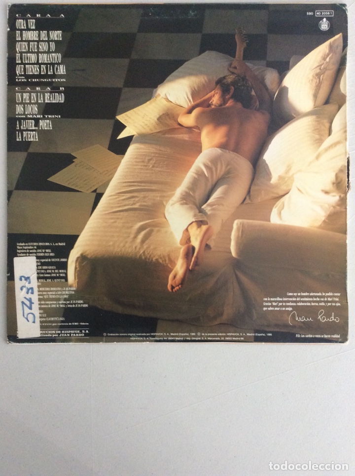 Discos de vinilo: Juan Pardo. Qu&eacute; tienes en a cama. - Foto 2