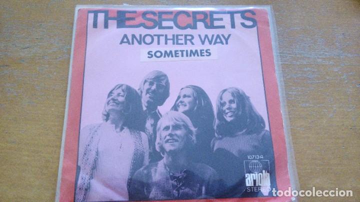 Discos de vinilo: The Secrets Another Way SINGLE SPAIN 1972 - Foto 1