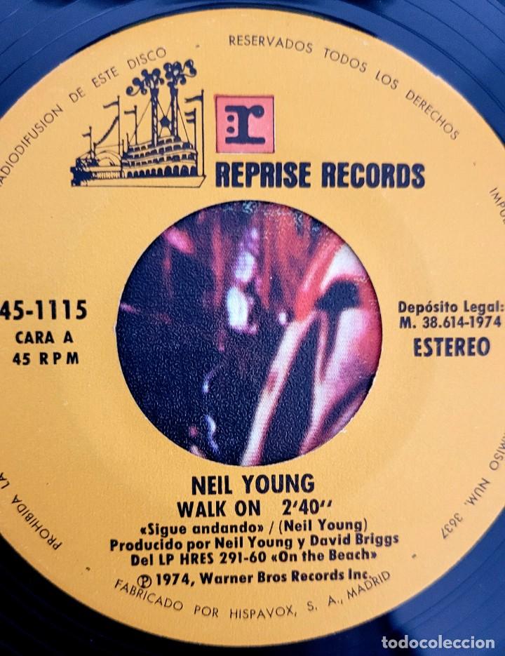 Discos de vinilo: NEIL YOUNG. WALK ON FOR THE TURNSTILES - Foto 3