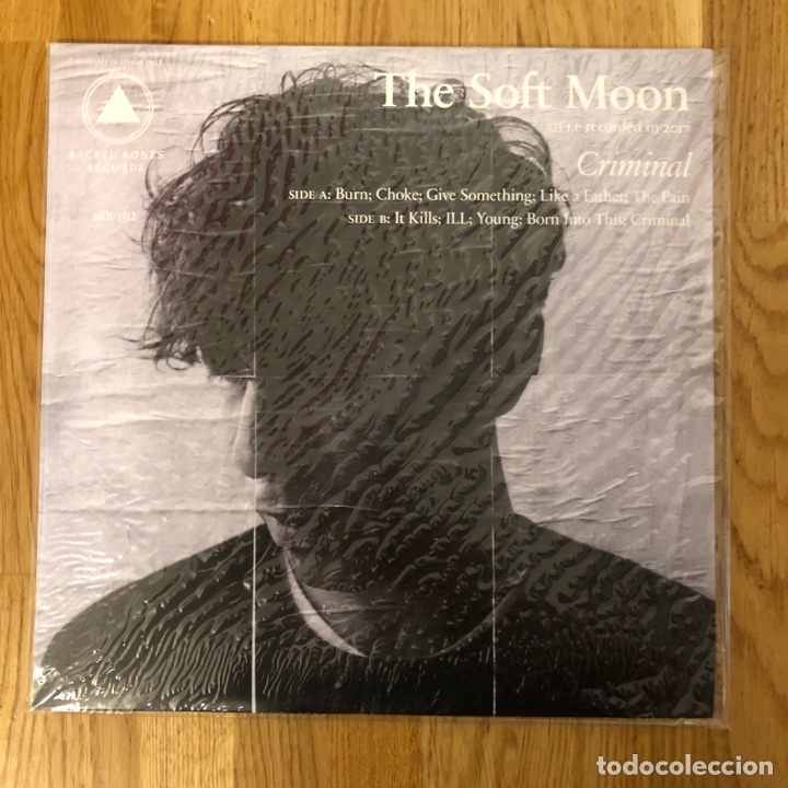 Discos de vinilo: The Soft Moon - Criminal Ltd. Num. + Flexi 7&rdquo; + P&oacute;ster - Foto 1