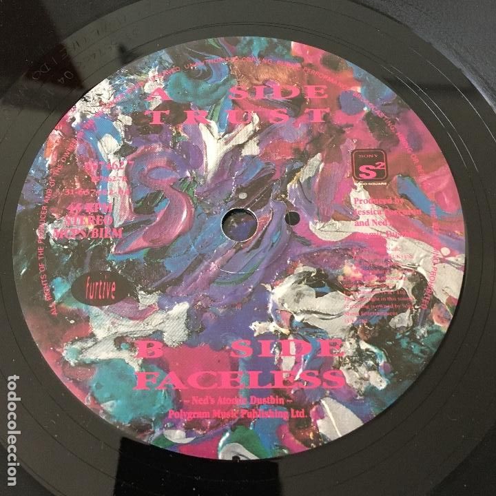 Discos de vinilo: VINILO SINGLE - TRUST - DUSTBIN NEDS ATOMIC - INDIE ROCK 1991 - Foto 4