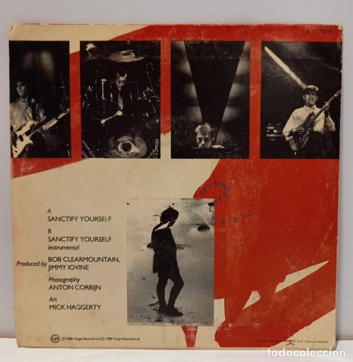 Discos de vinilo: SIMPLE MINDS - SANCTIFY YOURSELF (+ instrumental). VINILO 7 (Single). CCM1 - Foto 2
