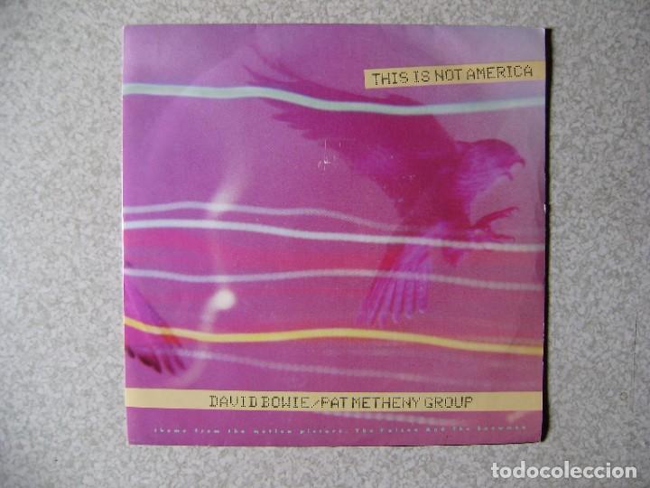 Discos de vinilo: DAVID BOWIE-PAT METHENY GROUP.THIS IS NOT AMERICA ..DOBLE CARA A...EX