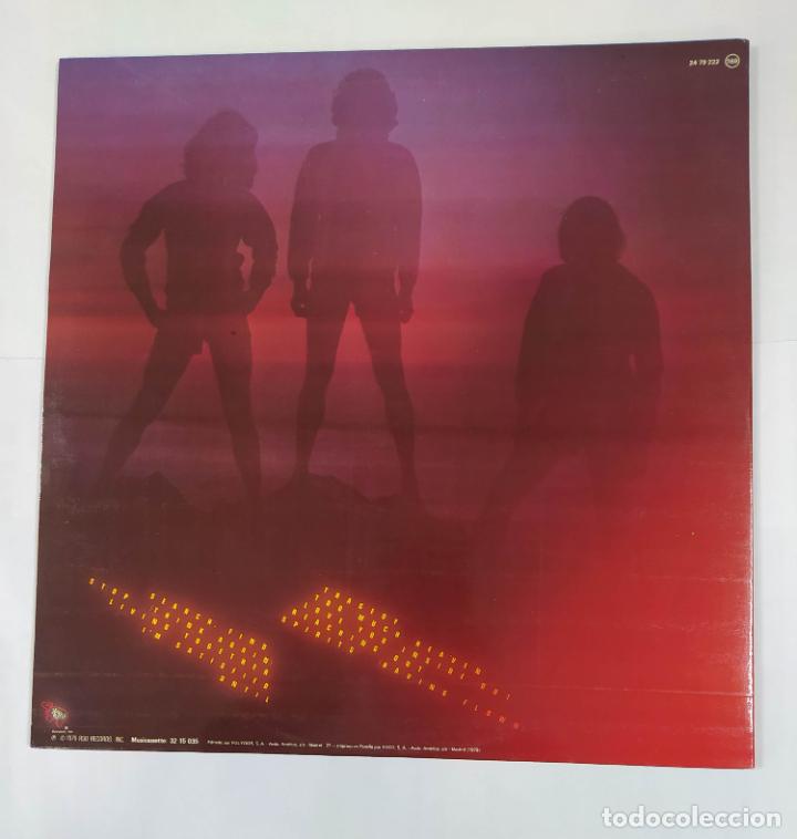 Discos de vinilo: BEE GEES. SPIRITS HAVING FLOWN. LP. TDKLP8 - Foto 2