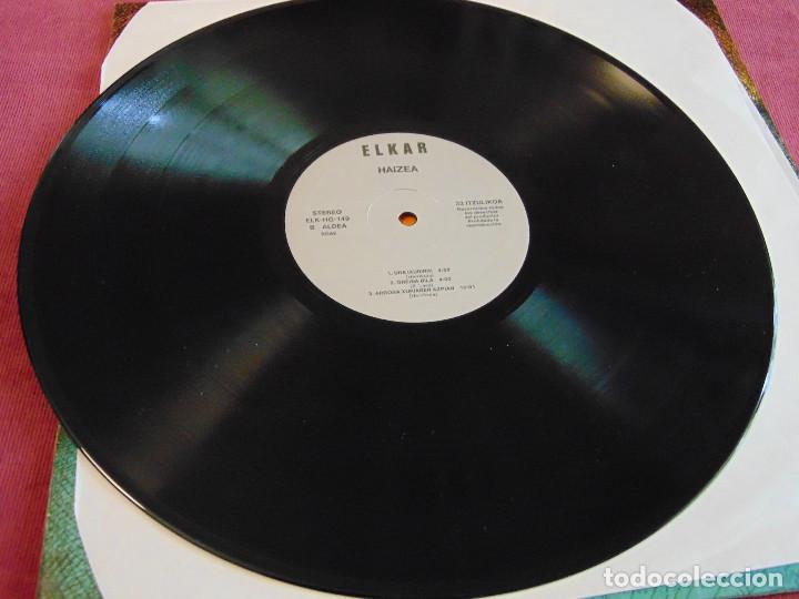 Discos de vinilo: Haizea - LP ELKAR 1986 - Foto 5