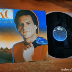 Discos de vinilo: KC & THE SUNSHINE BAND GIVE IT UP MAXI SINGLE VINILO DEL AÑO 1982 ESPAÑA CONTIENE 2 TEMAS. Lote 323735508