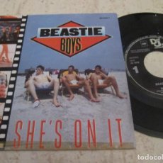 Discos de vinilo: BEASTIE BOYS - SHE´S ON IT. SINGLE SIDED SPANISH PROMOTIONAL EDITION 7”. 1987. GOOD CONDITION. Lote 323752063