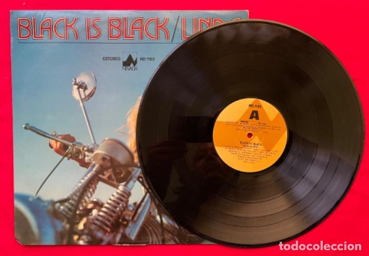 Discos de vinilo: LINDA - BLACK IS BLACK. - Foto 2