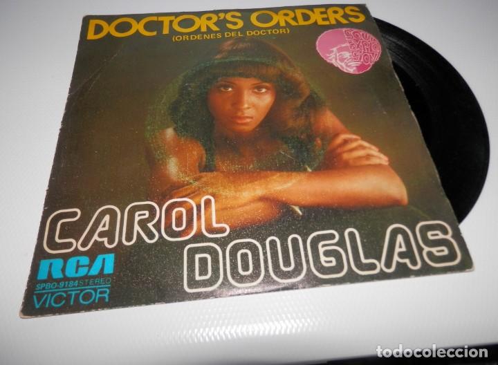 Discos de vinilo: DISCO SINGLE VINILLO CAROL DOUGLAS - Foto 1