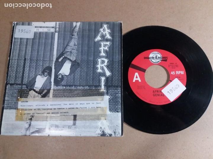 Discos de vinilo: AFRIKA / GENIAL / SINGLE 7 PULGADAS - Foto 1