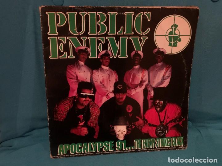 Discos de vinilo: Public Enemy &lrm;&ndash; Apocalypse 91... The Enemy Strikes Black. - Foto 1