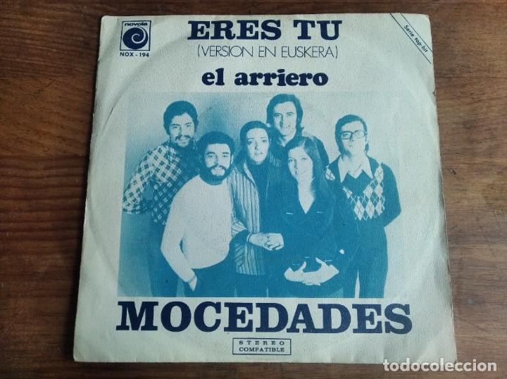 Discos de vinilo: MOCEDADES - Eres t&uacute; (versi&oacute;n en euskera) **** RARO SINGLE 1973 - Foto 1