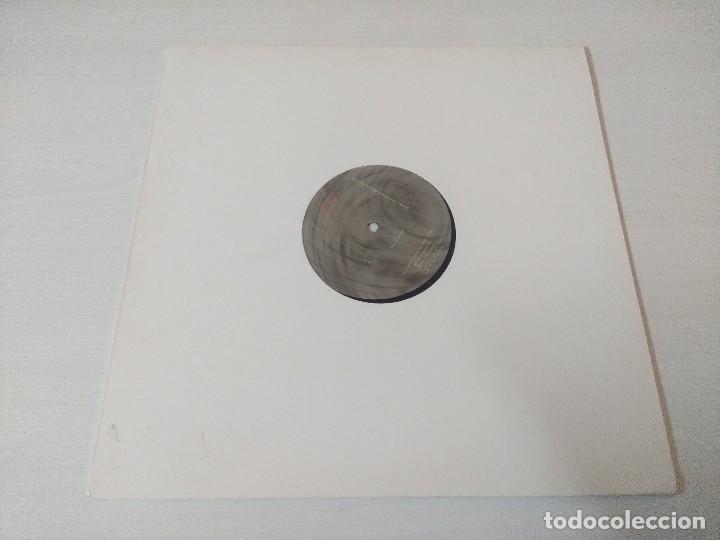 Discos de vinilo: THE INVISIBLE MAN/GRIP/VINILO. - Foto 2