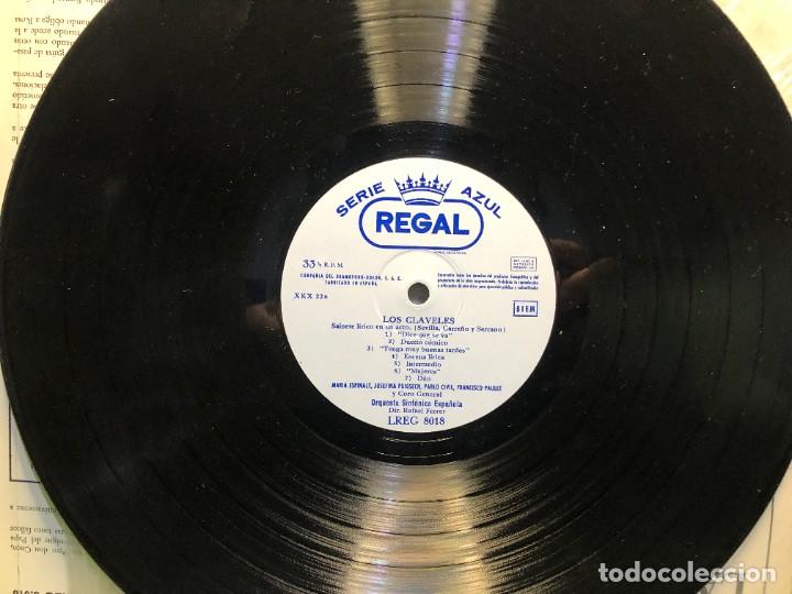Discos de vinilo: Serrano / Francisco Alonso &ndash; Los Claveles / La Parranda - Vinilo, LP, Compilation - Foto 3