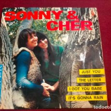 Discos de vinilo: ANTIGUO VINILO EP SONNY & Y CHER JUST YOU THE LETTER I GOT YOU BABE IT'S GONNA RAIN BELTER. Lote 326361813