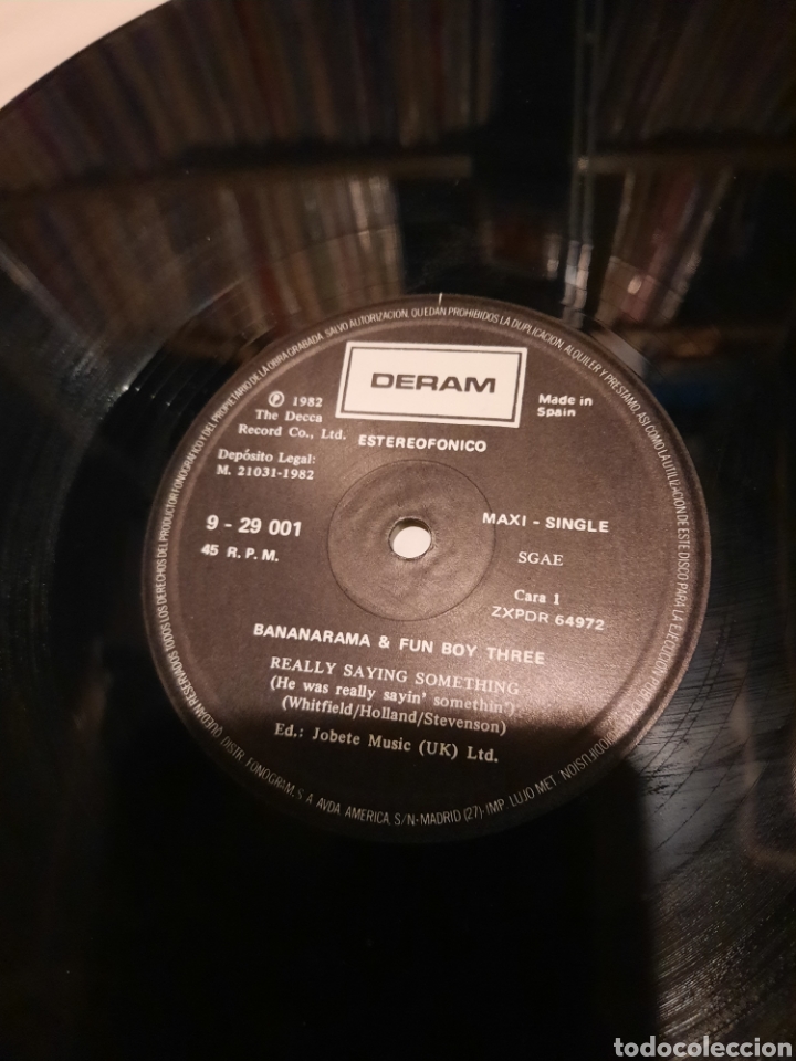 Discos de vinilo: BANANARAMA & FUN BOY THREE - REALLY SAYING SOMETHING - Foto 2
