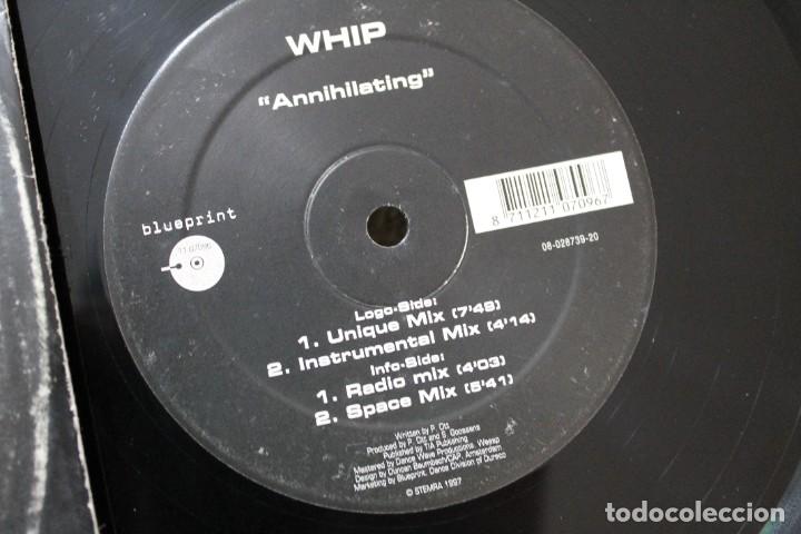 Discos de vinilo: WHIP ANNIHILATING MAXI SINGLE VINYL 1997 - Foto 2