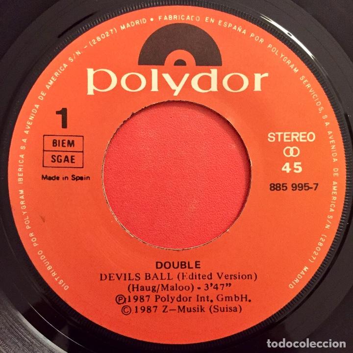 Discos de vinilo: DOUBLE : DEVILS BALL / DEVILS BALL (EDIT) [POLYDOR - ESP 1987] 7&rdquo; - Foto 3