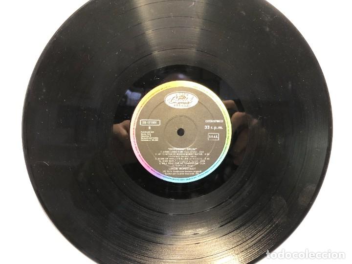 Discos de vinilo: Linda Ronstadt &ndash; Different Drum - Vinyl, LP, Compilation - Foto 3