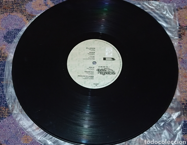 Discos de vinilo: Los Yonics -Lo mejor vol 1- - Foto 4