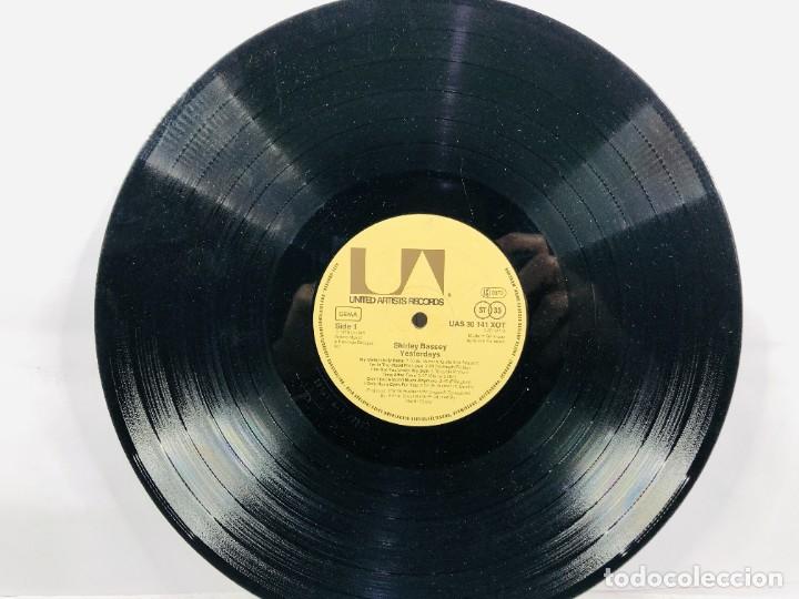 Discos de vinilo: Shirley Bassey &ndash; Yesterdays - Vinyl, LP - GERMANY - Foto 3