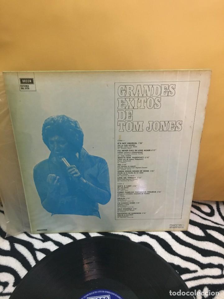 Discos de vinilo: Tom Jones &lrm;&ndash; Grandes Exitos - Foto 2