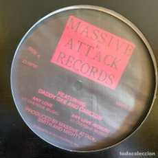 Discos de vinilo: MASSIVE ATTACK FEATURING DADDY GEE AND CARLTON ‎– ANY LOVE. Lote 331018458