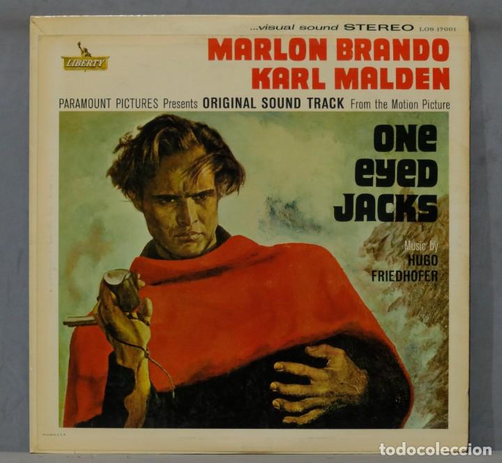 Discos de vinilo: LP. Hugo Friedhofer. One Eyed Jacks - Foto 1