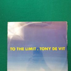 Discos de vinilo: TONY DE VIT – TO THE LIMIT. Lote 333351623