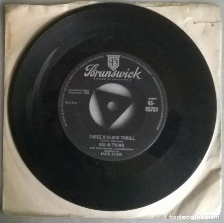 Discos de vinilo: Kalin Twins. When/ Three Oclock thrill. Brunswick, UK 1958 single - Foto 2