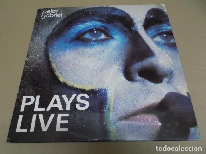 Discos de vinilo: PETER GABRIEL (LP) PLAYS LIVE A&Ntilde;O &ndash; 1983 &ndash; DOBLE DISCO - Foto 1