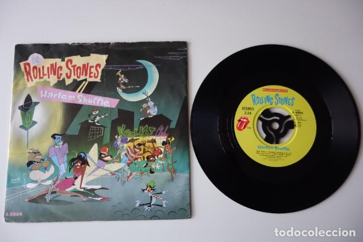 Discos de vinilo: ROLLING STONES: Harlem Shuffle. Single 7&rdquo; vinilo ORIGINAL UK - Foto 1