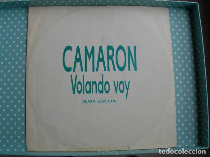 Discos de vinilo: CAMAR&Oacute;N / VOLANDO VOY / MAXI / 3 VERSIONES / PROMO - Foto 1