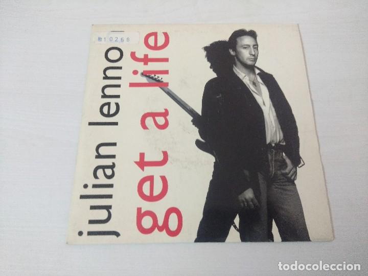 Discos de vinilo: JULIAN LENNON/GET A LIFE/SINGLE. - Foto 1