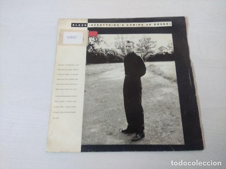 Discos de vinilo: BLACK/EVERYTHINGS COMING UP ROSES/SINGLE. - Foto 1