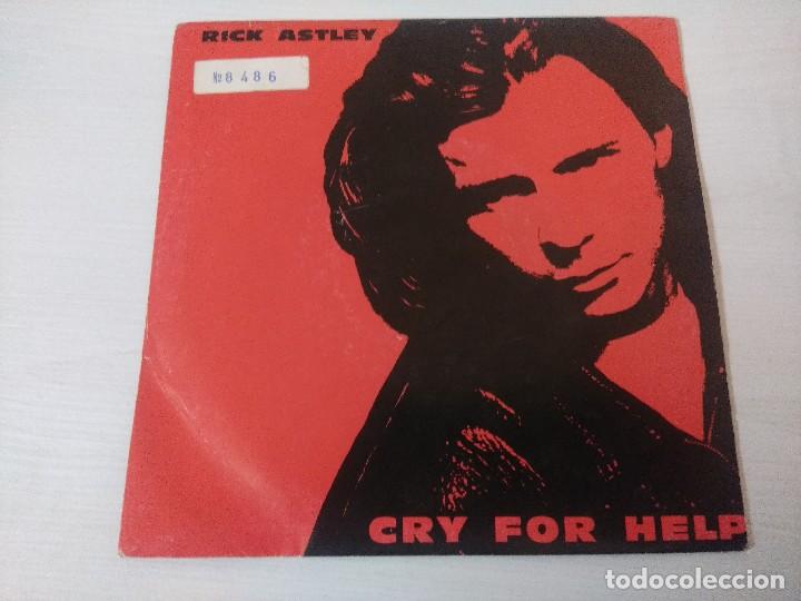 Discos de vinilo: RICK ASTLEY/CRY FOR HELP/SINGLE. - Foto 1