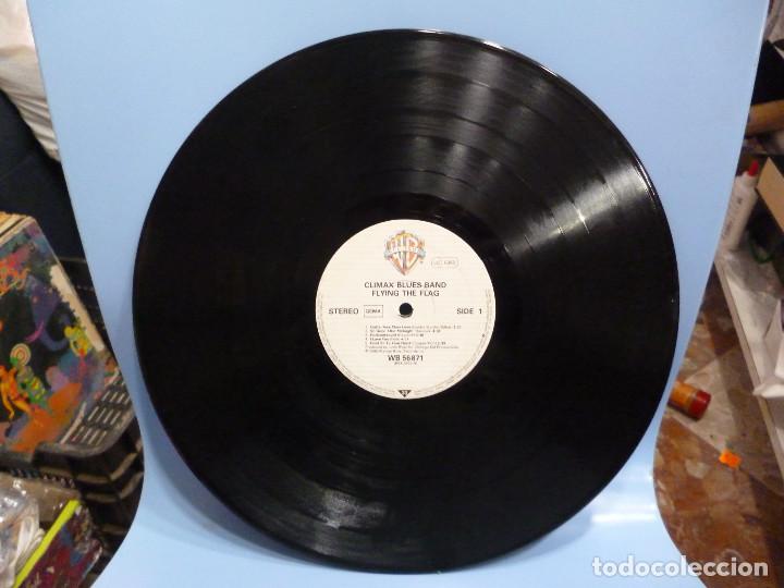 Discos de vinilo: CLIMAX BLUES BAND - FLYING THE FLAG - Foto 6