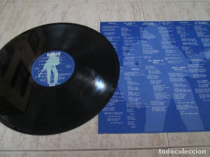 Discos de vinilo: DAVID SANTISTEBAN - Rebelde. Spanish 12&rdquo; 1992 Edition. Insert. Como Nuevo - Foto 3